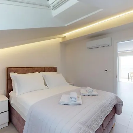 Luxury Penthouse Adriatic Blue - On The
