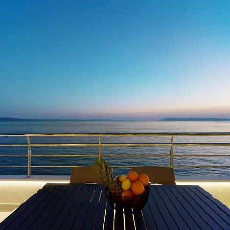 Apartment Luxury Penthouse Adriatic Blue - On The Tucepi