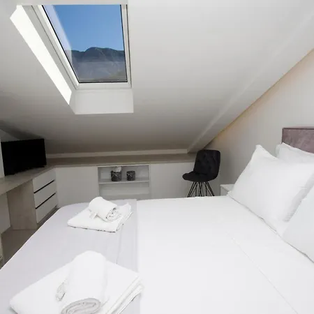 Luxury Penthouse Adriatic Blue - On The Apartmán Tučepi